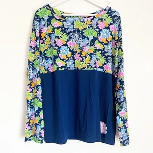 NWT Lilly Pulitzer x Disney Parks Mickey Minnie Mouse Finn Long Sleeve Tshirt L - Picture 1 of 7