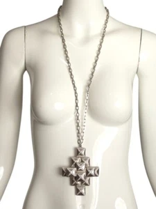 WILLIAM DELILLO- 1970s Silver Metal Pendant Necklace - Picture 1 of 3