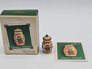 2004 Hallmark Keepsake Miniature Ornament Cookies, Anyone Cookie Jar Gingerbread - Picture 1 of 14
