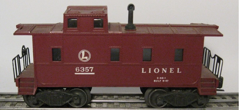 LIONEL O Gauge #6357 SP Illuminated Maroon Caboose - Image 1 of 1