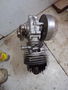 moteur refait : Radior + embrayage boite 125 5625 - Picture 1 of 4