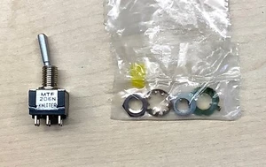 Kippschalter Ein-Ein (Umschalt) Verriegelung DPDT 250V AC 3A, 30V DC Stricker MTF206N - Bild 1 von 3