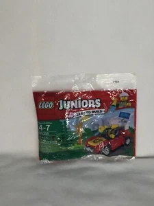 LEGO 30338 Junior Fire Car polybag New - Picture 1 of 4