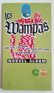 LES WAMPAS : NEVER TRUST... ♦ RARE PLV PLASTIFIÉE ( PoS in english ) ♦ - Picture 1 of 2