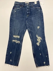 Abercrombie and Fitch High Rise Woman Mom Jeans 30 / 10R - Picture 1 of 8