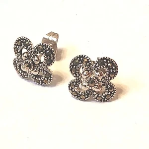 Chapal Zenray NF Silver plated marcasite flower Earrings clover stud 11mm - Picture 1 of 4
