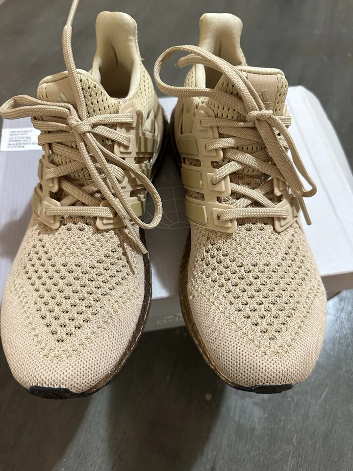 Women’s Adidas ultraboost 1.0 Beige With Rose Gold Metallic Size 7 CUTE SEXY - Image 1 of 4