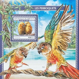 DJIBOUTI PARROTS STAMPS S/S MNH 2017 PARROT GOLDEN PARAKEET BIRD WILDLIFE BIRDS - Picture 1 of 1