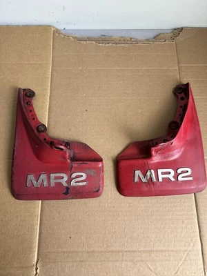 Juego de guardabarros trasero izquierdo y derecho Toyota MR2 1985-89 ROJO OEM AW15 Foto 1 de 4