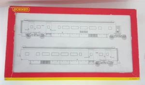 Hornby OO Gauge Class 373 Eurostar EMU Divisible 1st Saloon Coach Pack 3219/3220 - Picture 1 of 14