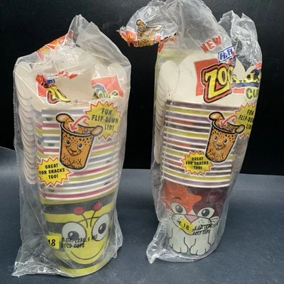 Vintage Zoo Pals Hefty Fold Cups 32 Count Flip Down Lids Cold Beverages Or Snack - Image 1 of 4