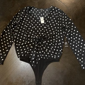 Express Polka Dot Body Suit Bluse Neu mit Etikett Größe M - Bild 1 von 6