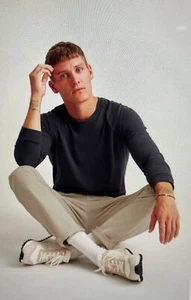 Bonobos Mens Athletic Fit Chino Pants 33x34 Beige Stretch Cotton/Spandex - Picture 1 of 16