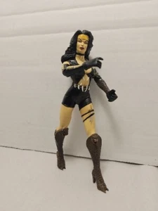 Stark Raven Cobretta 8" Actionfigur - Bild 1 von 8