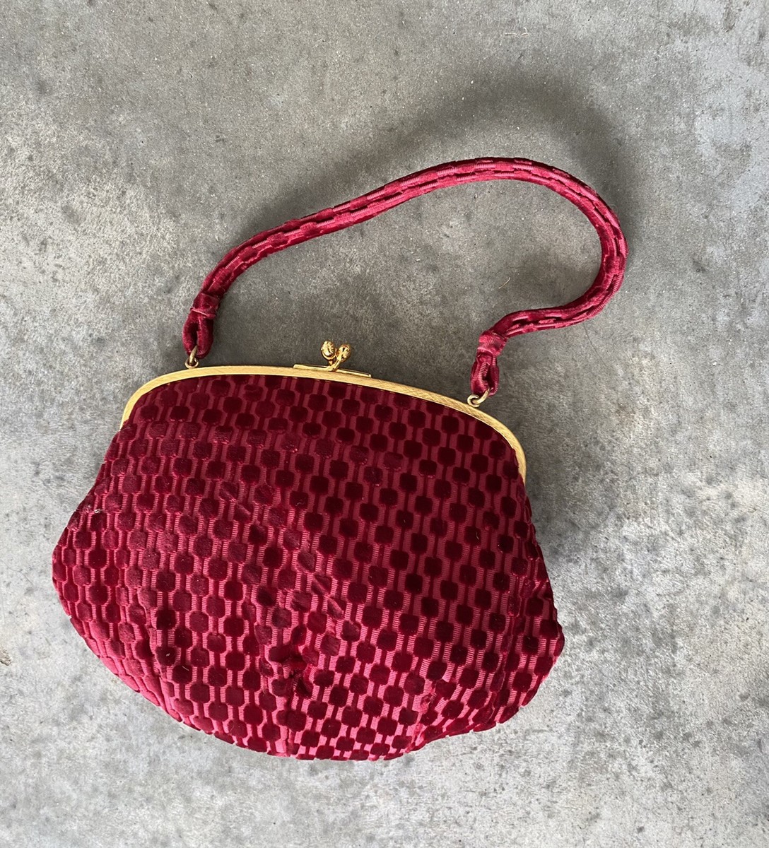the virgins bijou velvet hand bag イニシャルK the virgins bijou velvet hand bag イニシャルK the virgins