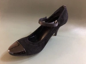 Prada black suede heels Size 37.5 - Picture 1 of 10