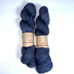 Emma’s Yarn Practically Perfect Sock Denim 100g 400yd handgefärbt Merino Fingern - Bild 1 von 6
