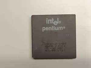 Intel SY022 P1 133Mhz Processor A80502133 - Picture 1 of 2