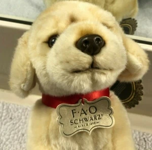 FAO Schwarz 1005982 Golden Labrador Puppy Dog Toy Plush Ultra Soft & Snuggly NWT - Picture 1 of 11