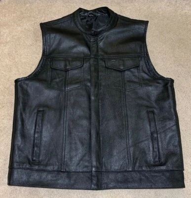 Mens XL Motorcycle SOA Open Neck Milwaukee Leather Vest  w/ Two Gun Pockets - Image 1 of 4