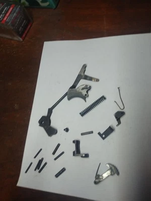 Martillo y gatillo European American Armory Tanfoglio (EAA) EA380 380 ACP #25-470 Foto 1 de 4