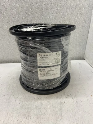 Cable exterior Belden 7918A010 4P 24AWG Cat 5 negro 1000 pies Foto 1 de 4