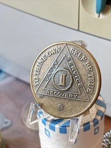 Chip de sobriedad de bronce antiguo medallón AA de 2 años - Imagen 1 de 4
