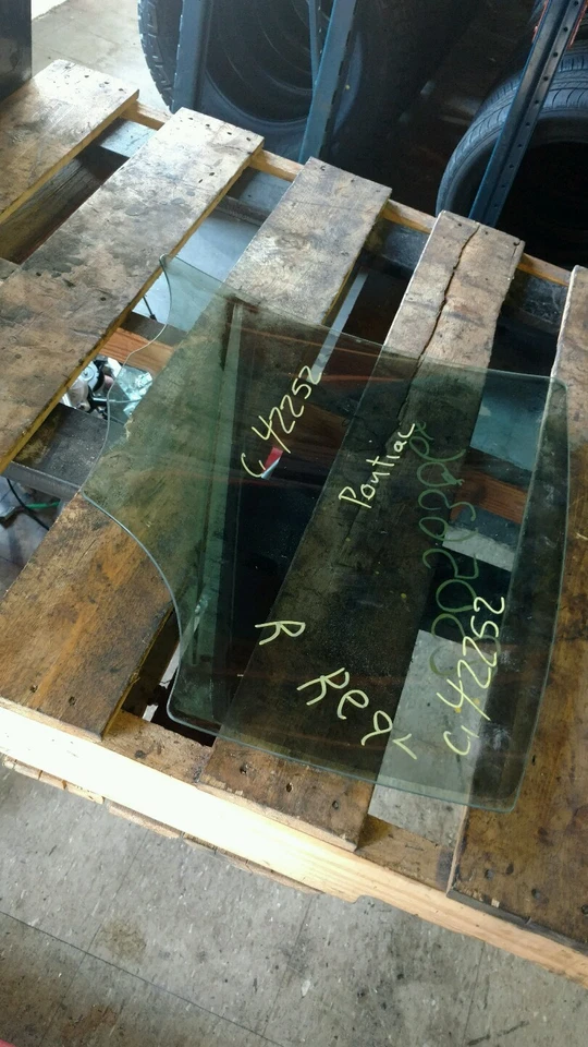 2004 2005 2006 2007 Pontiac Grand Prix porta janela vidro lateral do passageiro traseiro - Imagem 1 de 1