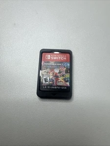 Mario Kart 8 Deluxe (Nintendo Switch, 2017) Cartridge Only - Picture 1 of 2