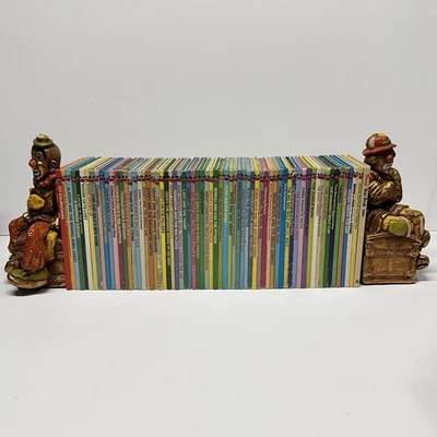 Huge Lot Of 1970s-1980s Walt Disneys Wonderful World Of Reading HC Books - Image 1 of 4