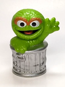 Sesame Street Workshop Oscar the Grouch 2013 PVC Figure Hasbro Cake Topper - Picture 1 of 11