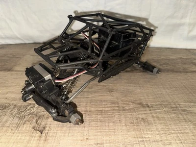 Vaterra Slickrock Crawler Roller - Image 1 of 4