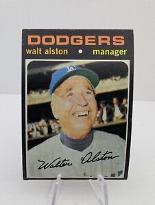 1971 Topps Baseball #567 Walt Alston HOF (Dodgers) NM