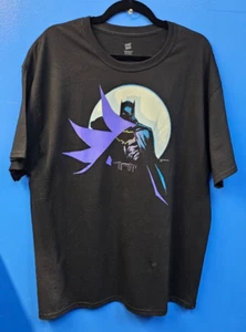 DC Comics - Batman - Extra-Large (XL) T-Shirt - Picture 1 of 2