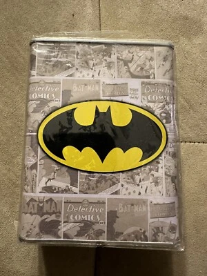 DC Comics Originals: Banco de Lata / Cofrinho - Batman Neca - Imagem 1 de 4