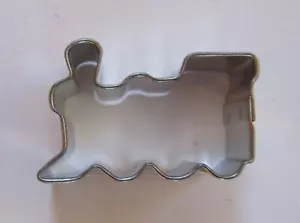 1.75 "Mini locomotora Choo Choo tren Tin Steel Bday Party Fondant Cookie Cutter - Imagen 1 de 2