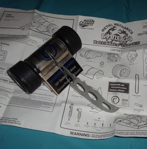 Vintage 2001 Road Champs BATTLEBOTS Metal OVERKILL 8" x 6"  Robot Toy  READ #1G Cover