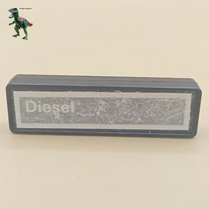 Playmobil-negro-cartel-letrero-publicidad-diesel-gasolinera-estacion de servicio - Imagen 1 de 2