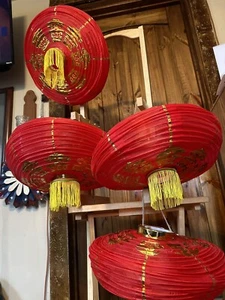 Red Chinese Lanterns Listing Is For One But You Can Get Up To 4 - Picture 1 of 3