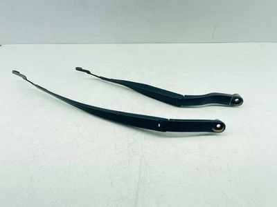 Juego de brazos limpiaparabrisas delanteros Cadillac XTS 2013-2019 LH RH OEM 2311 2312 Foto 1 de 4