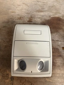 2013 DODGE CARAVAN FRONT INTERIOR CENTER OVER HEAD DOME LIGHT OEM - Picture 1 of 4