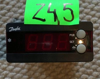 Régulateur de température Danfoss 084B7505 EKC 201 - Photo 1/2