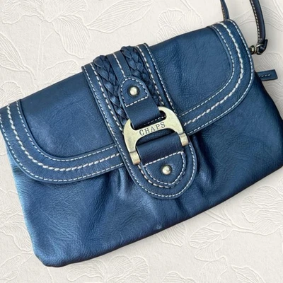 Bandolera Chaps negra con cierre a presión Foto 1 de 4