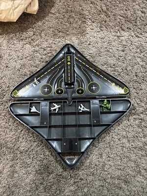 1989 Micro Machines  STEALTH BOMBER CARRYING CASE W/ 4 Aircraft Clean!! - Image 1 of 4