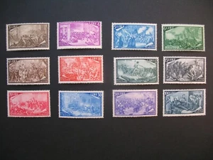 Timbres Italie Italia  1948   N° 518 à 529  neuf **  C:  540 €   qq. rousseurs - Picture 1 of 2