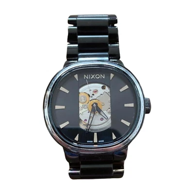 Reloj Nixon Automático Skelton Negro SS Usado Foto 1 de 4