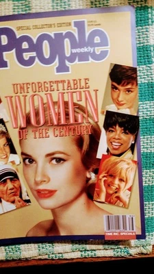 People Weekly- Unforgettable WOMEN OF THE CENTURY. Collector’s Edition.1998 BOOK - Image 1 of 4