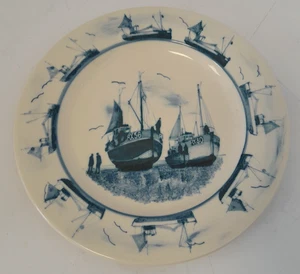 Oxney Green Nautical Sailing Ship Fishing Boat Blue White Dinner Plate A78 B787 - Picture 1 of 14