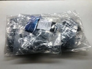 Clips de cable T+E de 1,0 mm en gris, 50 paquetes de 20 clips, lote de trabajo, stock al por mayor. - Imagen 1 de 3