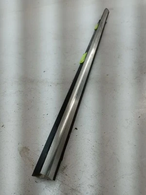 Cubierta del panel de moldura de ventana exterior cromada trasera izquierda conductor Honda CRV 1997-2001 FABRICANTE DE EQUIPOS ORIGINALES Foto 1 de 4